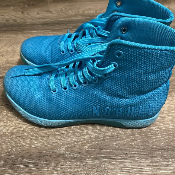 NOBULL Shoes - High too neon blue trainer